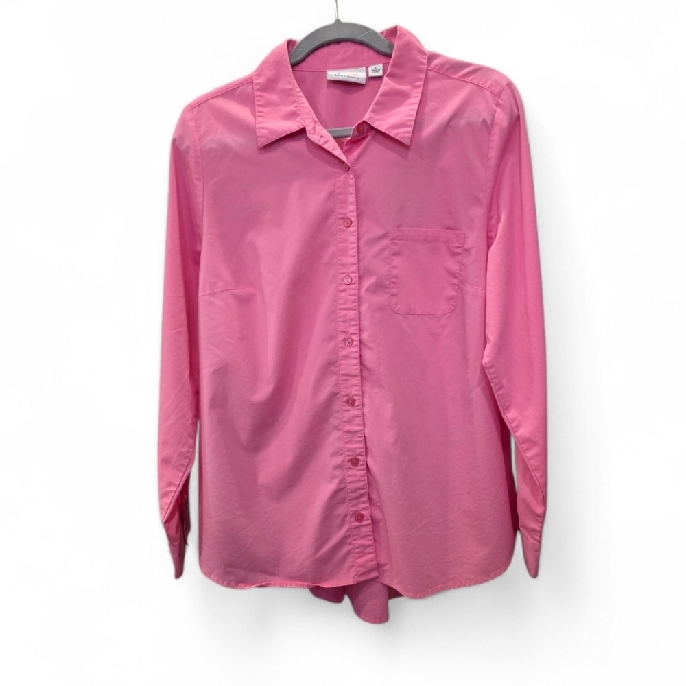 D&Co Pink Collared Shirt /Pleated Back